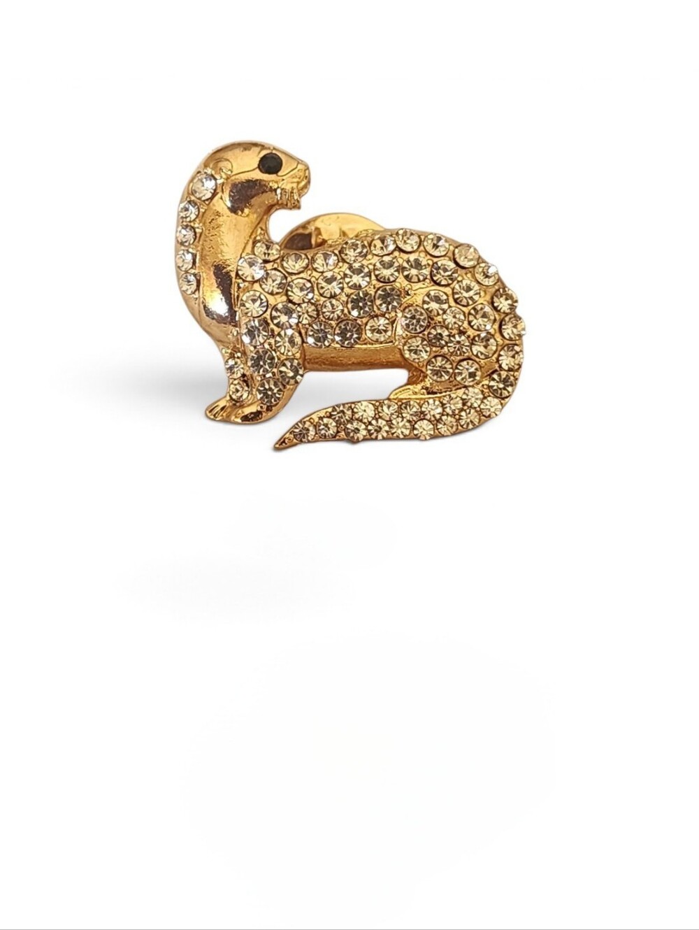 ✨ 🦦 Golden Otter Rhinestone Enamel Brooch Pin